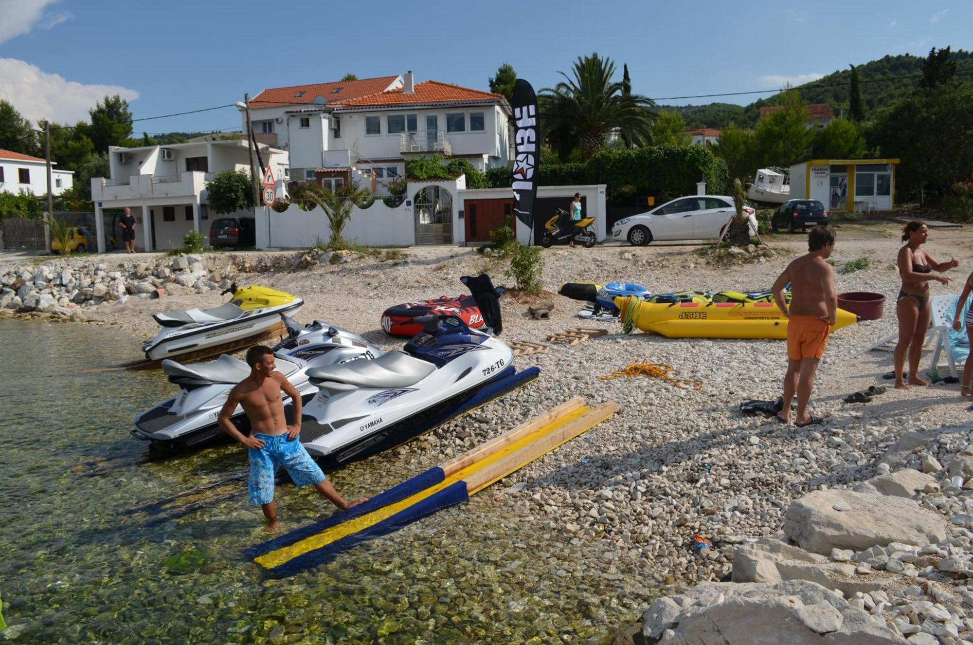 Apartments Brico - Heated Pool Trogir Eksteriør billede